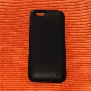 iPhone mophie Charging Case